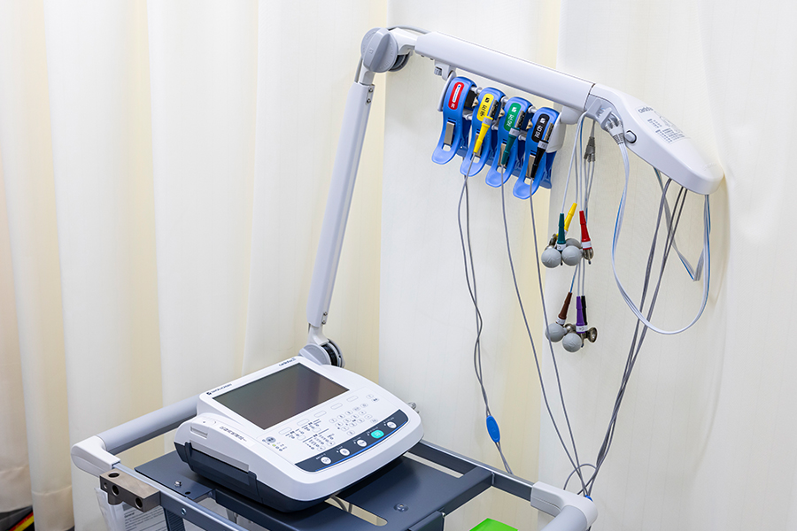 心電図検査機器